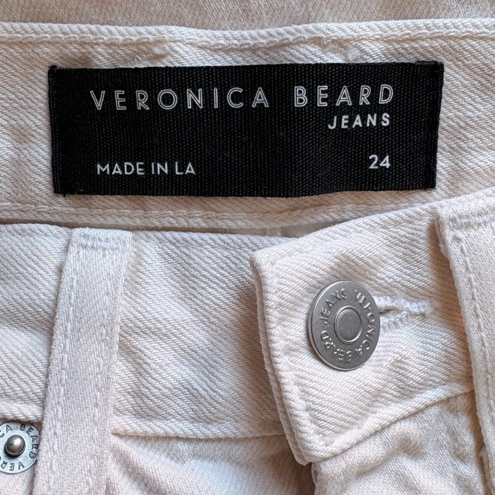 Veronica Beard Taylor Relaxed Wide-Leg Raw Hem Jean Ecru Cream Size 24 - Picture 6 of 7